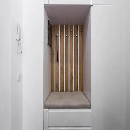 балабана 12 Apartment *