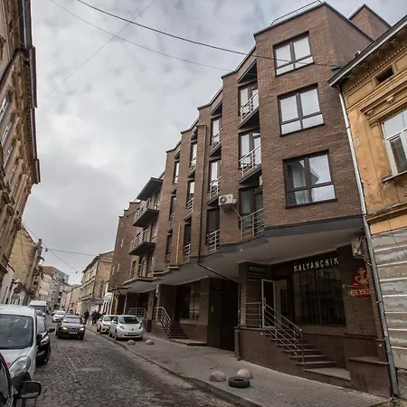 балабана 12 * リヴィウ