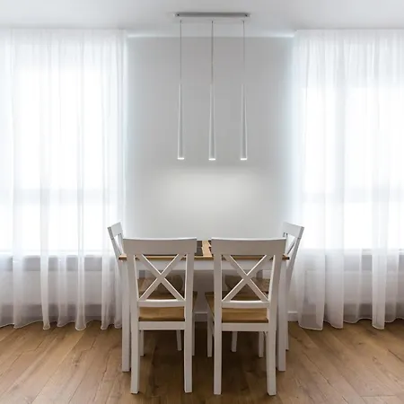 балабана 12 アパート